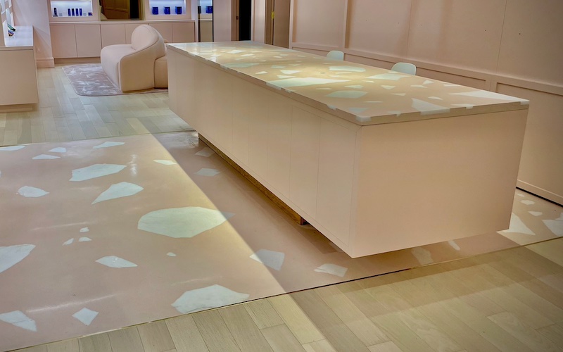 With our terrazzo it is possible to match precast elements with your floor, to create custom design elements and unique designs.