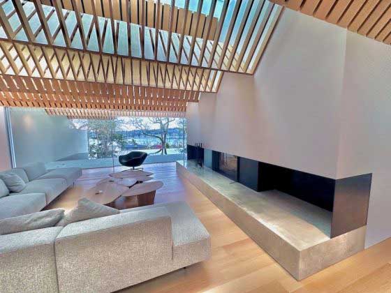 Ultra Modern Seaview